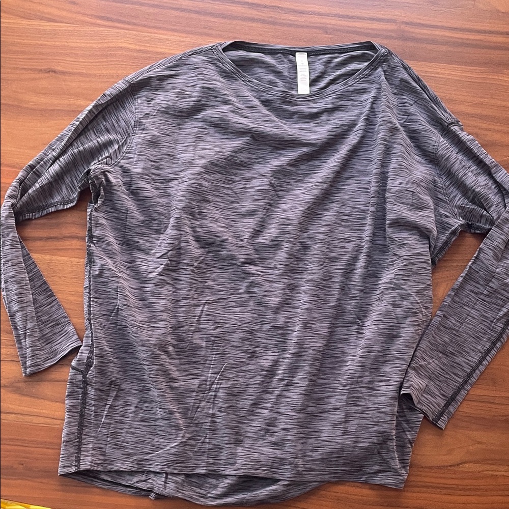 Lululemon long sleeve shirt
